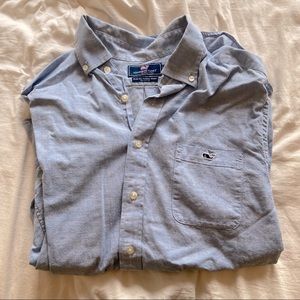 Men’s Vineyard vines shirt